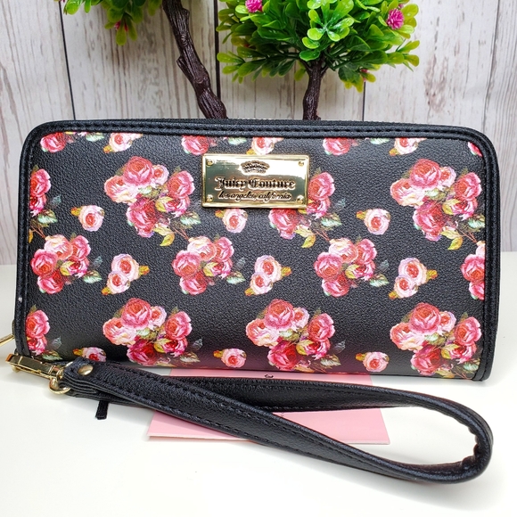 Juicy Couture Handbags - Juicy Couture Black Wallet